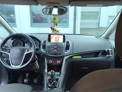 Braun Gebraucht 2013 Opel Zafira Tourer Van / Kleinbus | 3.999 € (Superpreis)