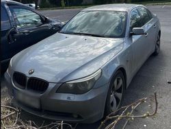 Grau Gebraucht 2005 BMW 525 Limousine | 2.600 € (Guter Preis)
