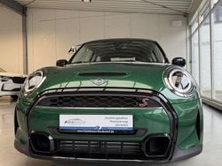 British racing green Gebraucht 2024 Mini Cooper S Sport Kleinwagen | 28.970 € (Fairer Preis)