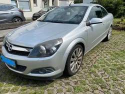 Silber Gebraucht 2006 Opel Astra Cabriolet Edition Cabrio | 3.000 € (Superpreis)