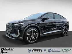 Mythosschwarz (metallic) Gebraucht 2023 Audi e-tron SUV | 48.850 € (Teuer)