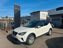 Weiß Gebraucht 2024 Seat Arona Style SUV | 18.900 € (Guter Preis)