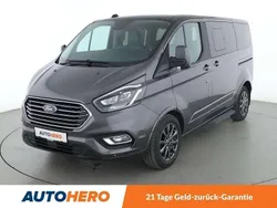 Gray Gebraucht 2020 Ford Tourneo Custom Titanium X Van / Kleinbus | 36.510 € (Fairer Preis)