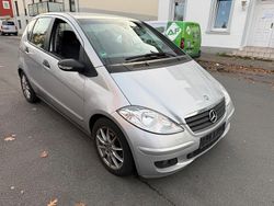 Silber Gebraucht 2007 Mercedes A180 Limousine | 999 € (Guter Preis)