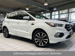 Weiß Gebraucht 2017 Ford Kuga ST-Line SUV | 15.990 € (Fairer Preis)
