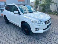 Weiß Gebraucht 2012 Toyota RAV4 Travel SUV | 7.500 € (Fairer Preis)