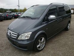 Grau Gebraucht 2011 Mercedes Viano Edition Van / Kleinbus | 7.950 €
