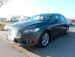 Grau Gebraucht 2016 Ford Mondeo Titanium Limousine | 14.790 € (Teuer)