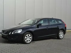 Schwarz metallic Gebraucht 2012 Volvo V60 Kinetic Kombi | 6.500 € (Fairer Preis)