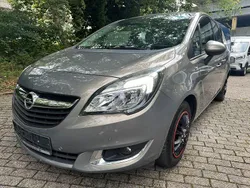 Grau Gebraucht 2014 Opel Meriva Active Van / Kleinbus | 3.600 € (Superpreis)