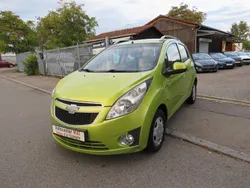 Grün Gebraucht 2010 Chevrolet Spark LS Kleinwagen | 3.950 € (Fairer Preis)