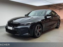 Saphirschwarz metallic Gebraucht 2024 BMW 318 M Sport Limousine | 36.849 € (Fairer Preis)