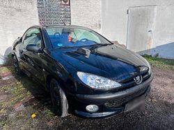 Schwarz Gebraucht 2003 Peugeot 206 CC Cabrio | 650 € (Guter Preis)