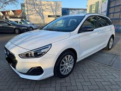 Weiß Gebraucht 2019 Hyundai i30 YES! Limousine | 11.900 € (Fairer Preis)