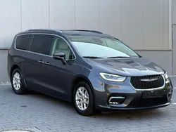 Grau Gebraucht 2022 Chrysler Pacifica Touring SUV | 28.900 € (Superpreis)