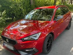 Rot Gebraucht 2021 Seat Leon FR Kombi | 19.999 € (Fairer Preis)