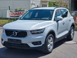 Silber Gebraucht 2020 Volvo XC40 Momentum SUV | 14.950 €