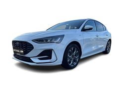 Solid frost weiß Gebraucht 2023 Ford Focus ST-Line Kombi | 18.880 € (Guter Preis)