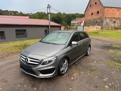 Grau Gebraucht 2018 Mercedes B200 AMG Van / Kleinbus | 13.999 € (Guter Preis)