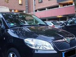 Schwarz Gebraucht 2012 Skoda Fabia Family Kombi | 3.700 € (Guter Preis)
