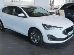 Frostweiß Gebraucht 2023 Ford Focus Style Limousine | 20.990 € (Fairer Preis)