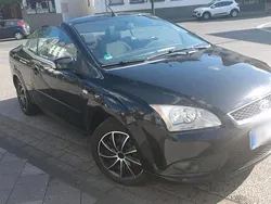 Schwarz Gebraucht 2007 Ford Focus Cabriolet Cabrio | 2.850 €