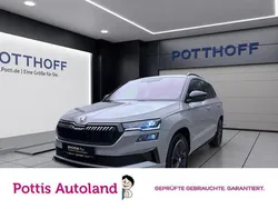 Grau Gebraucht 2024 Skoda Karoq SportLine SUV | 35.889 € (Guter Preis)