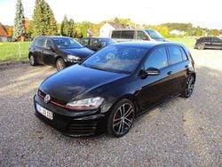 Schwarz Gebraucht 2016 VW Golf VII GTI Limousine | 17.850 € (Fairer Preis)