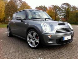 Andere farbe metallic Gebraucht 2005 Mini Cooper S Kleinwagen | 11.500 € (Teuer)
