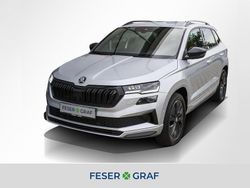 Brillantsilber metallic Gebraucht 2022 Skoda Karoq SportLine SUV | 29.940 € (Fairer Preis)