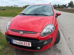 Rot Gebraucht 2010 Fiat Punto Racing Kleinwagen | 1.898 € (Fairer Preis)