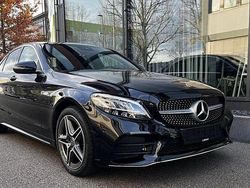 Obsidianschwarz metalliclack Gebraucht 2019 Mercedes C200 AMG line Limousine | 28.900 € (Fairer Preis)