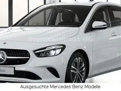 Polarweiß Gebraucht 2024 Mercedes B200 Progressive Van / Kleinbus | 32.800 € (Fairer Preis)