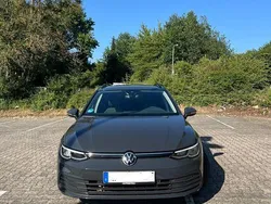 Grau Gebraucht 2023 VW Golf VIII Move Kombi | 19.990 € (Superpreis)