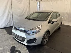 Beige Gebraucht 2012 Kia Rio Spirit Limousine | 5.987 € (Fairer Preis)