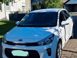 Weiß Gebraucht 2020 Kia Rio DREAM-TEAM Edition Limousine | 10.000 € (Superpreis)