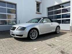 Silber Gebraucht 2006 Audi TT Roadster Sport Cabrio | 10.990 € (Teuer)
