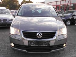 Grau Gebraucht 2007 VW Touran Highline Van / Kleinbus | 4.800 € (Fairer Preis)