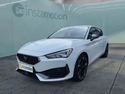 Weiß Gebraucht 2024 Cupra Leon Kleinwagen | 32.699 € (Superpreis)
