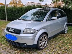 Silber Gebraucht 2002 Audi A2 Kleinwagen | 2.000 € (Fairer Preis)