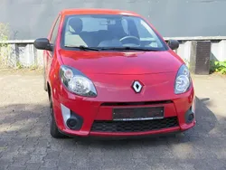 Grün Gebraucht 2011 Renault Twingo Kleinwagen | 4.444 € (Fairer Preis)