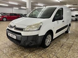 Weiß Gebraucht 2012 Citroën Berlingo Van / Kleinbus | 3.798 € (Superpreis)