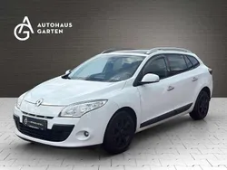 Gletscherweiss Gebraucht 2011 Renault Mégane GrandTour Dynamique Kombi | 2.950 € (Superpreis)