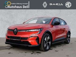 Rot Gebraucht 2022 Renault Mégane Equilibre Limousine | 33.990 €
