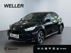 Schwarz Neu 2025 Toyota Yaris Hybrid Limousine | 23.950 € (Guter Preis)