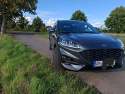 Braun Gebraucht 2022 Ford Kuga ST-Line SUV | 24.885 € (Guter Preis)