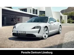 Weiß Gebraucht 2023 Porsche Taycan 4S Sport Limousine | 79.490 €