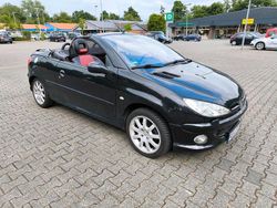 Schwarz Gebraucht 2004 Peugeot 206 CC Cabrio | 650 € (Superpreis)