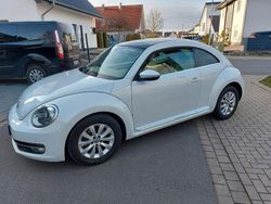 Weiß Gebraucht 2013 VW Beetle Design Limousine | 8.399 € (Fairer Preis)