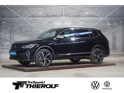 Deep black perleffekt Gebraucht 2025 VW Tiguan Allspace R-line SUV | 54.380 € (Teuer)